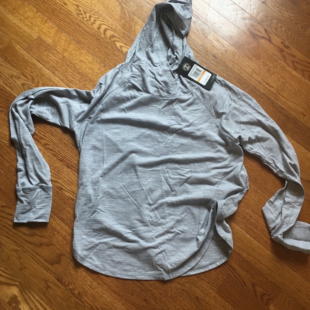 Under Armour Dry Fit Top